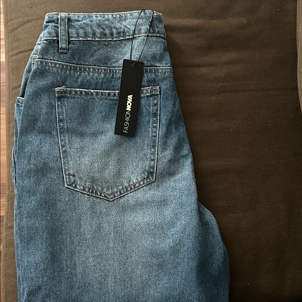 Fashion Nova Classic Blue Jeans